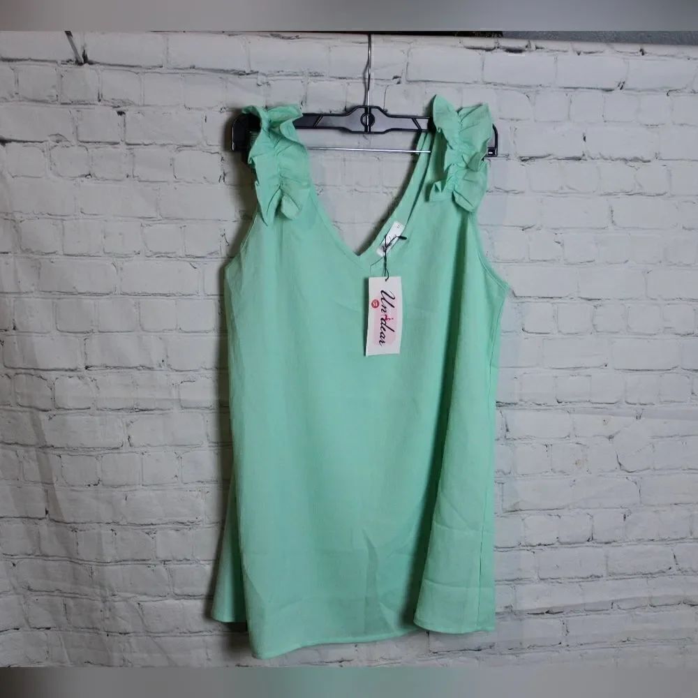 Women's Sleeveless Ruffle Strap Tank Top Medium‎